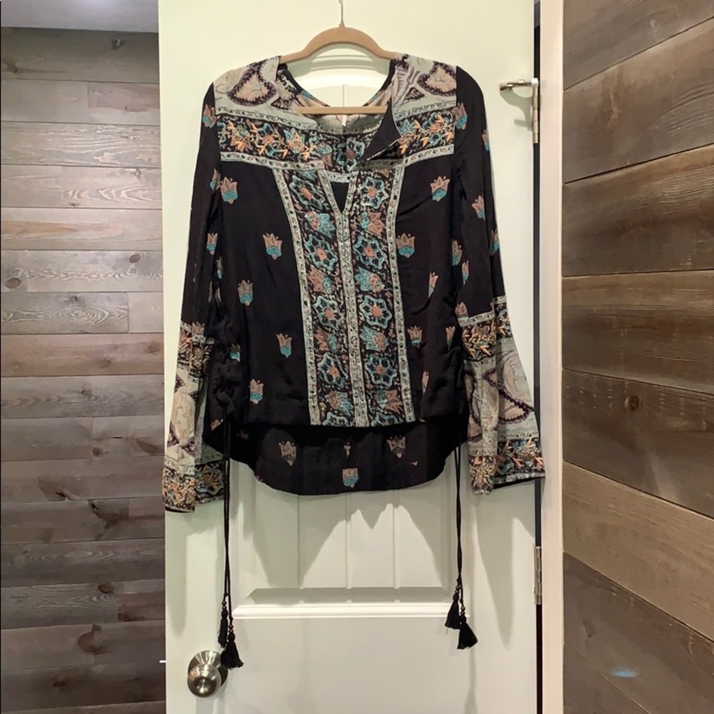 Free people bell sleeve linen top